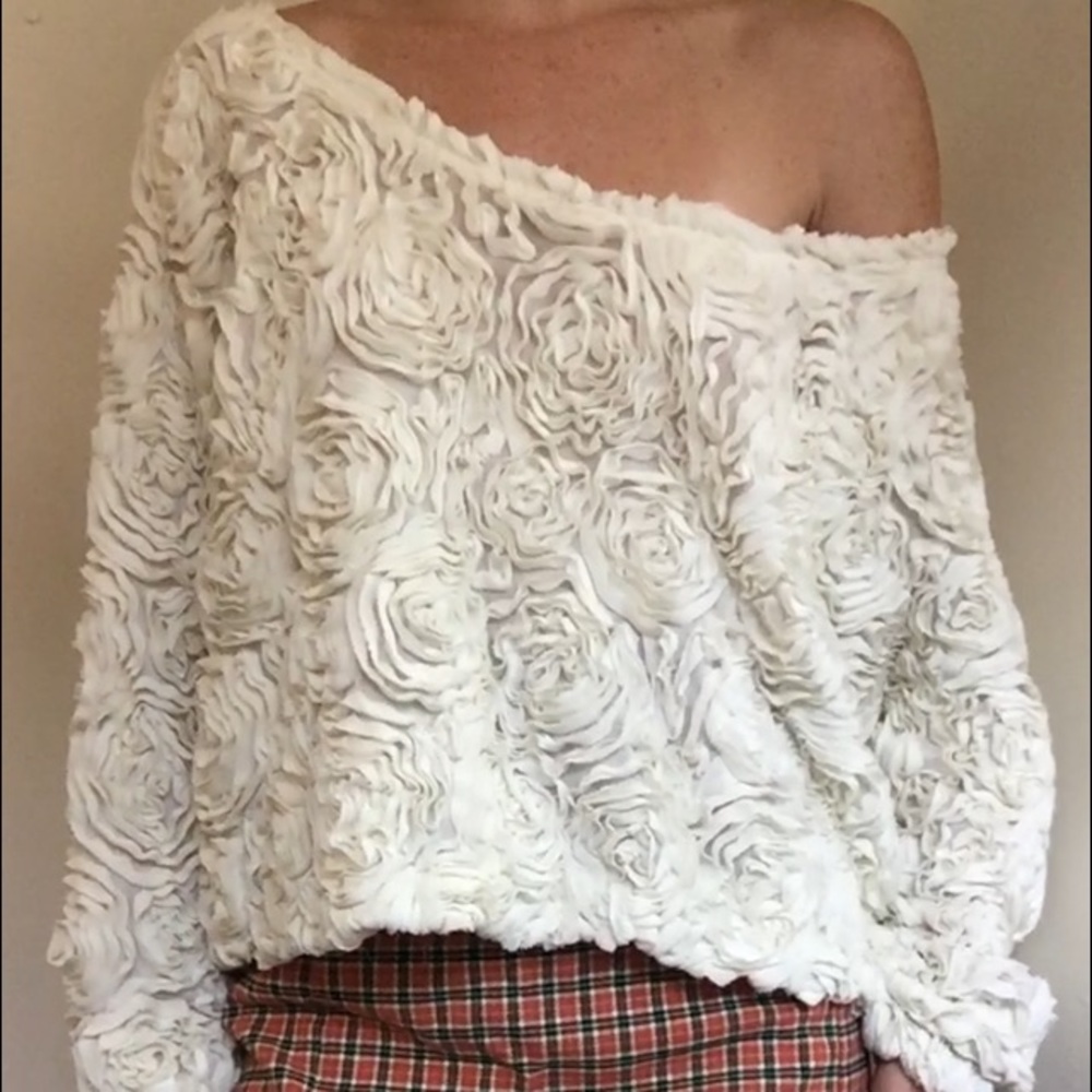 slouchy funky frilly pullover